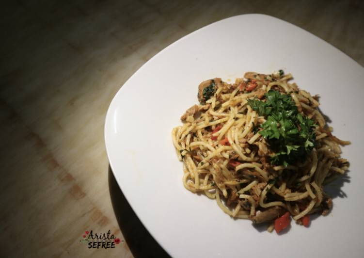 gambar untuk resep Spaghetti Aglio Olio Tuna Pedas
