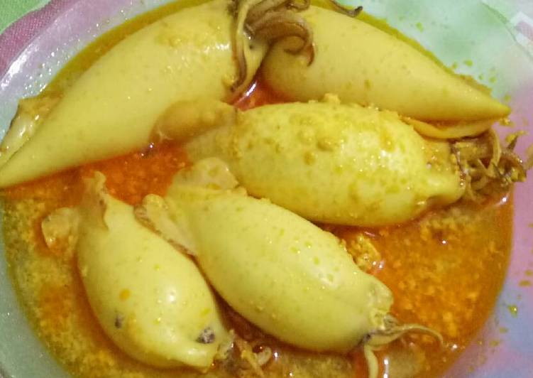 gambar untuk resep makanan Gulai cumi isi telur