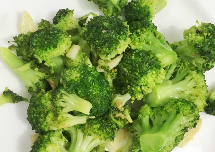 Resep Brokoli tumis bawang putih - Anak Kost