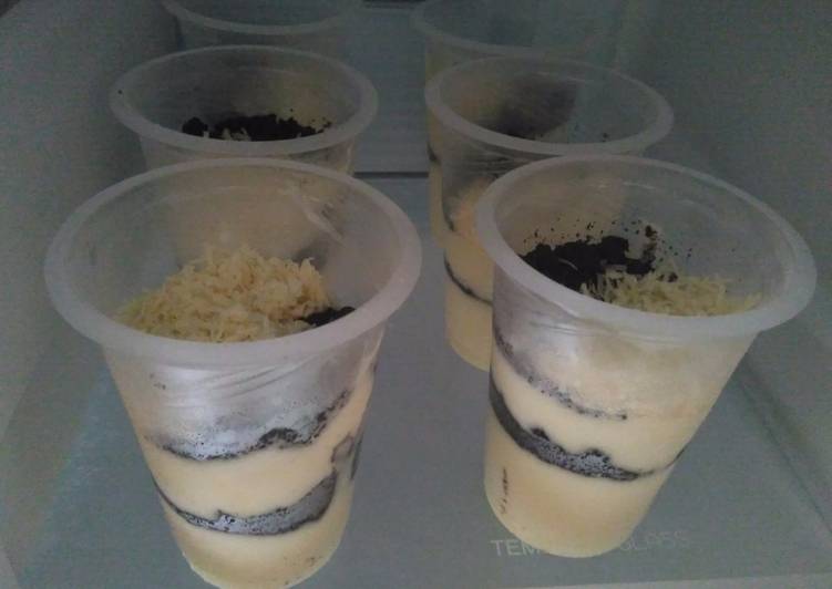 gambar untuk resep makanan Frozen oreo cheese cake lumer