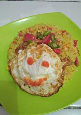 Nasi goreng kuning smileð