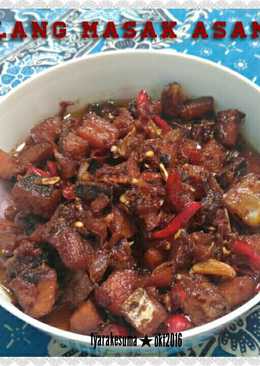 Telang masak asam (ikan asin tenggiri masak asam)