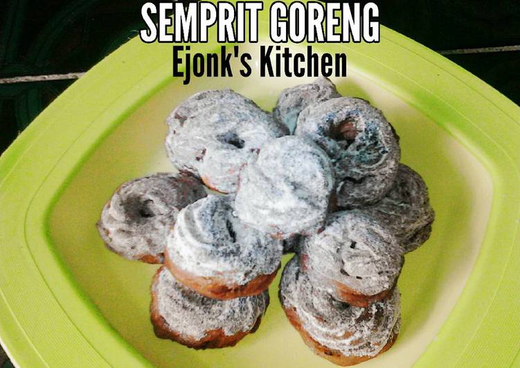 resep lengkap untuk Semprit Goreng