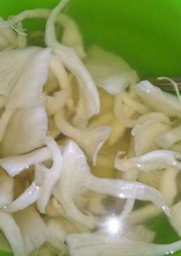 Sayur jamur bening