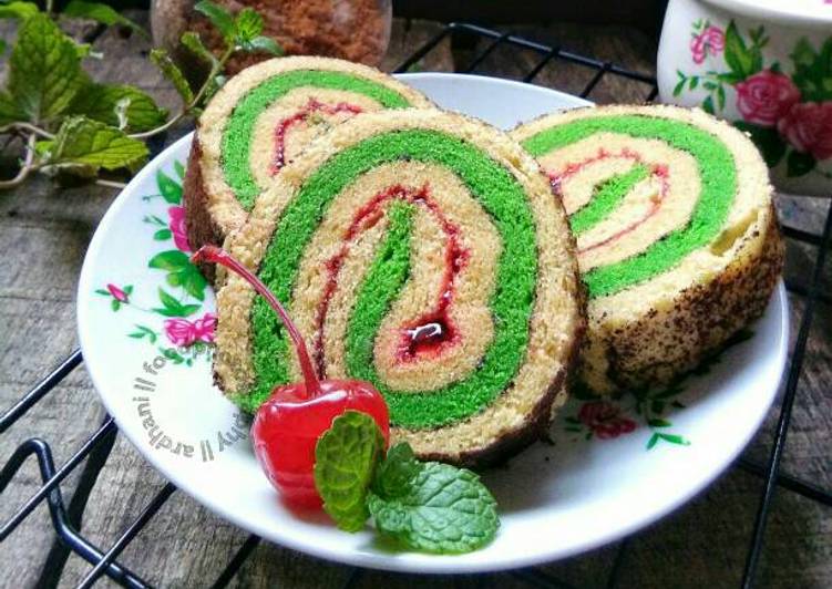 resep lengkap untuk Lapis Legit Roll Kukus