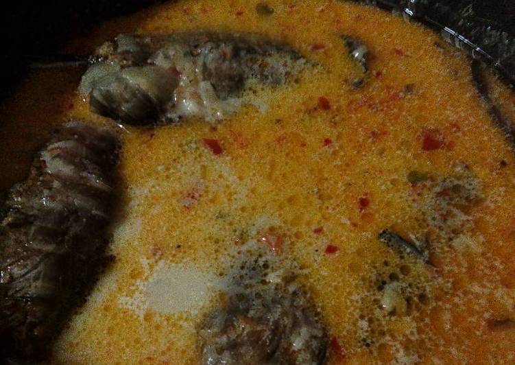 Resep mangut tongkol asap oleh Annisa Fajriyah - Cookpad