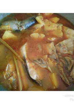 Asam pedas ikan patin mix nanas