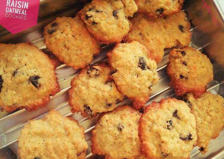 gambar untuk resep makanan Raisin Oatmeal Cookies