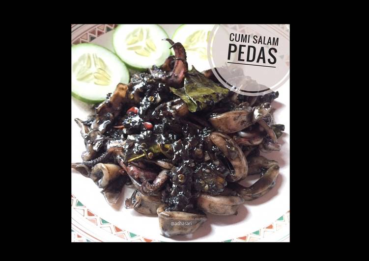 resep masakan Cumi masak hitam salam pedas