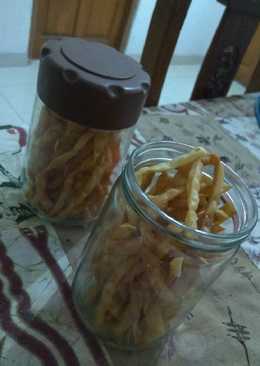Keripik kulit pangsit