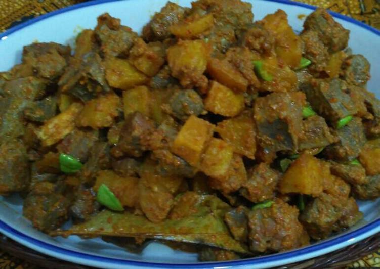 resep makanan Sambal goreng hati sapi kentang dan pete