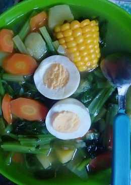 Menu 2, "makan siang" diet (sup sayur + telur rebus)