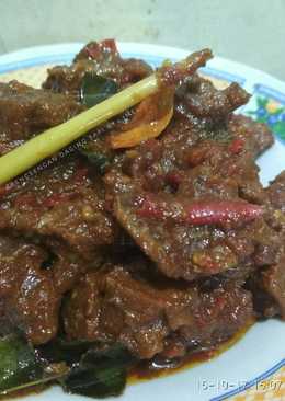 Krengsengan daging sapi ðð´