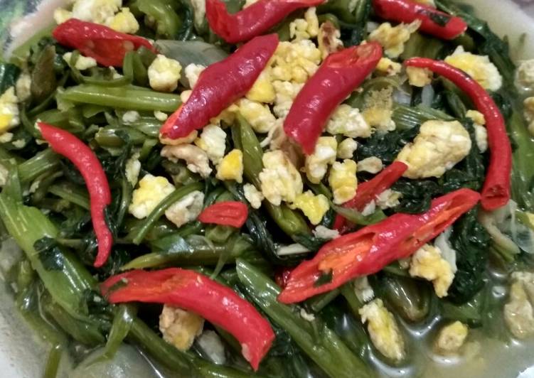 Cah Kangkung Tabur Orak Arik Telur