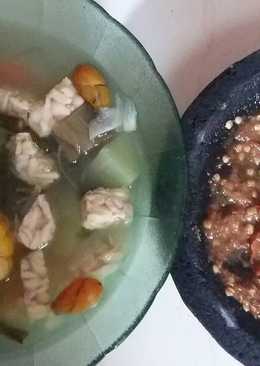 Sayur Asem dan Sambel Terasi