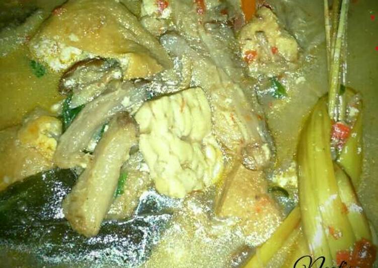 resep makanan Mangut Ikan Pari (Iwak Pe) + Tempe Tahu