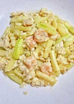 Zukini Tumis Udang Telur Simple