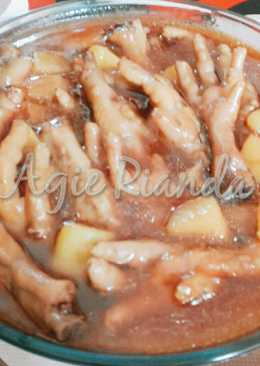 Semur ceker kentang utk ank2 ð