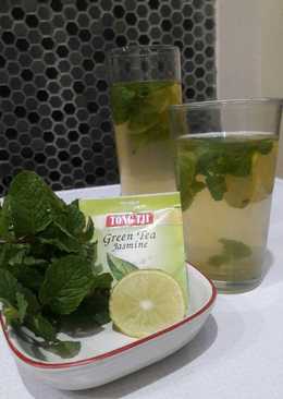 Teh hangat lemon mint