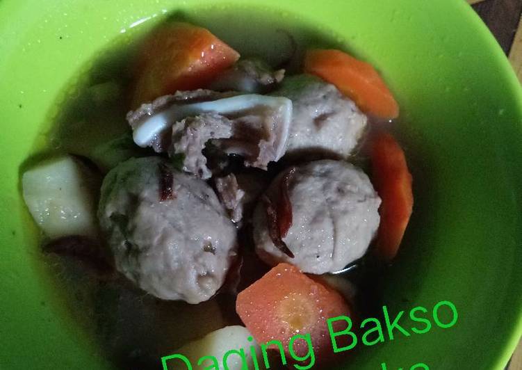 bahan dan cara membuat Sup Daging Bakso