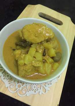 Kari ayam kentang