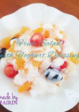 Fruit Salad With Yoghurt Dressing