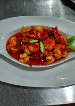 Udang Tumis Cabai atau Shrimp Pan stir Red Chili Peppers