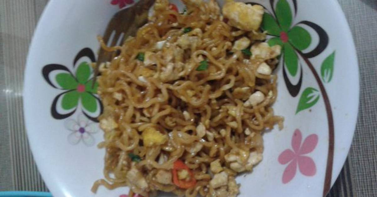 Mie instan rebus pedas - 423 resep - Cookpad