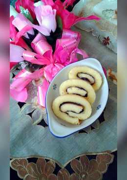 Bolu Gulung Selai Blueberry