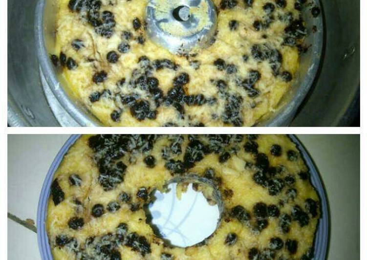 Resep Puding roti tawar kukus with topping choco chips n cheese..??
Karya windanda