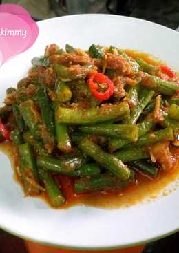 Tumis Kacang Panjang dengan Teri Medan