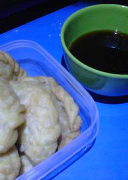 Pastel isi sayur saus cuko palembang