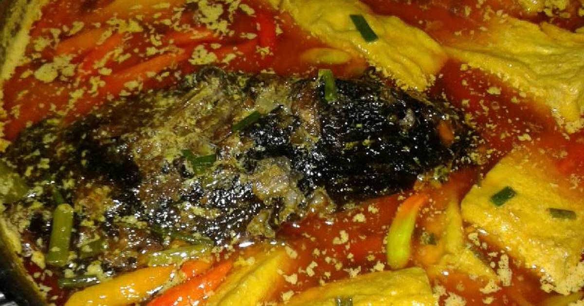 Resep Kotok an Mangut ikan  Pe  PUEDESSSS  oleh Dewi 