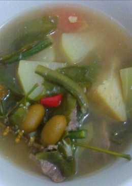 Sayur asem betawi (sayur asem daging sapi)