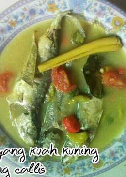 Ikan layang kuah kuning