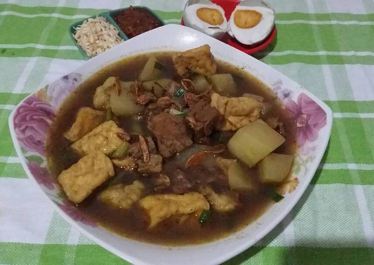 resep makanan Rawon Campur (daging,labu siam dan tahu)