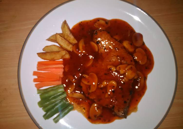 resep Sirloin steak with blackpaper mushroom sauce