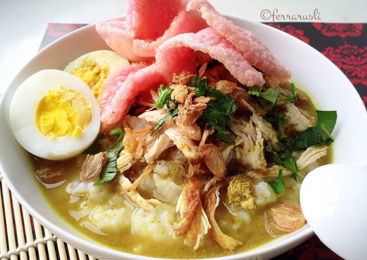 bahan dan cara membuat Bubur Ayam Kuah Kuning