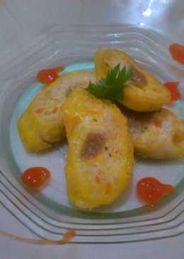 Rolade ayam-tahu with sozis
