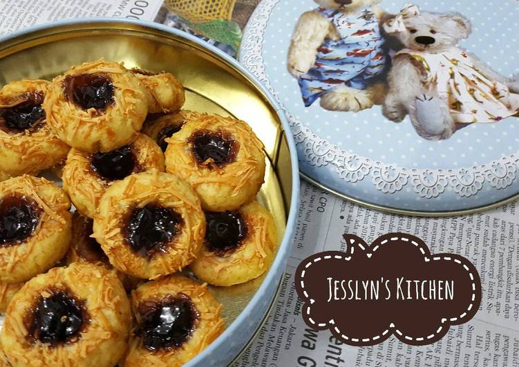 gambar untuk resep Blueberry Thumbprint Cookies