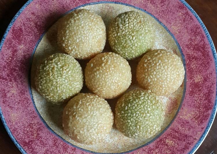 resep Onde onde (kuih bom)