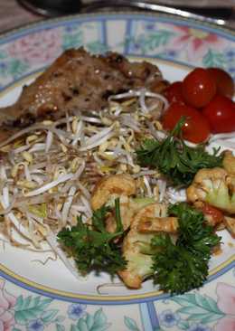 Steak Ikan ekor kuning dengan sayuran 