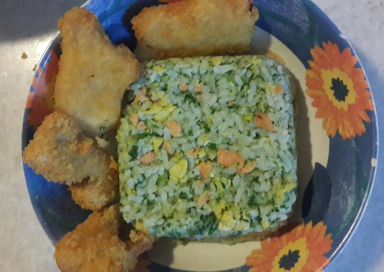 Resep Nasi goreng hijau salmon Oleh Ira Aryani