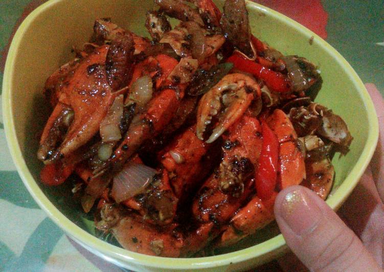 resep lengkap untuk Capit Kepiting Lada Hitam