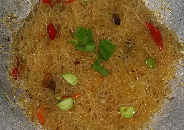 cara membuat Bihun Goreng Petai