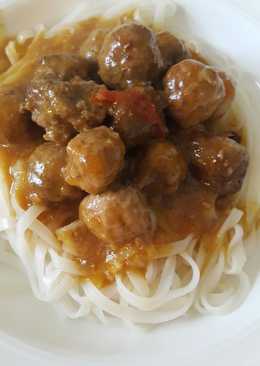 Meatballs in Selat Solo sauce