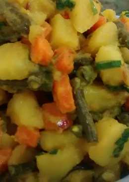 Kentang bumbu kuning