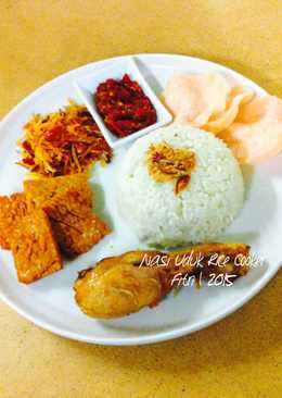 Nasi Uduk Rice Cooker