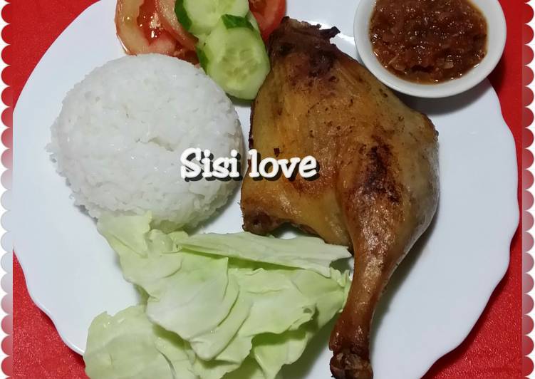 Resep Sambal Lalapan Bebek Goreng / Bebek Goreng Sambal ...