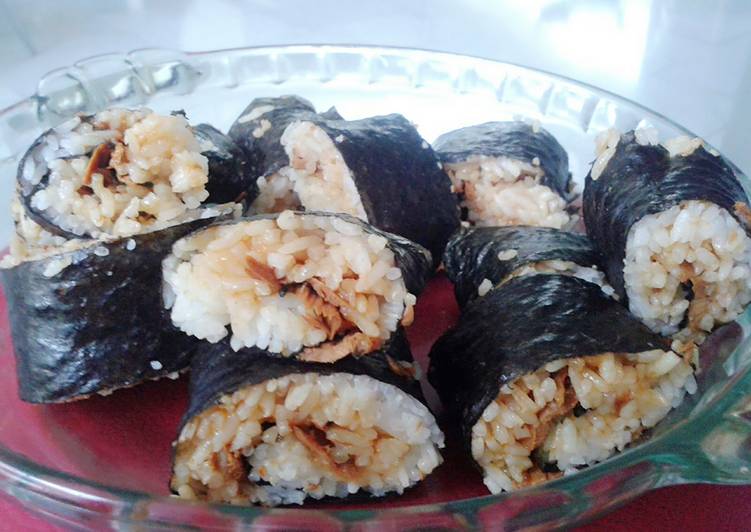 Resep simple tuna sushi